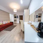 Avenue Parliament Old Town - Avenue 3* Bucarest