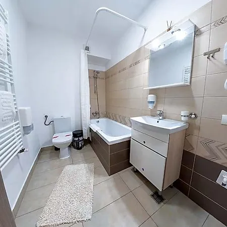Hotel Avenue Parliament Old Town - Avenue 3*