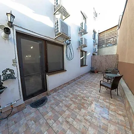 Avenue Parliament Old Town - Avenue Hotel 3*