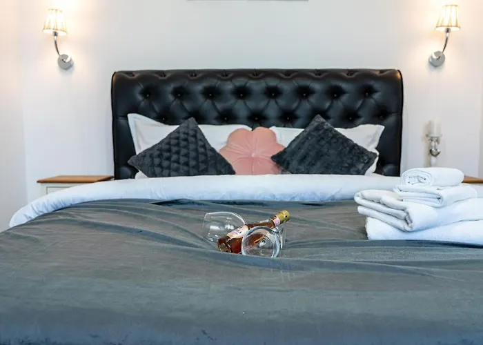 Hotel Avenue Parliament Old Town - Avenue Bucureşti