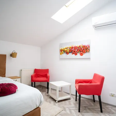Avenue Parliament Old Town - Avenue Hotell 3*