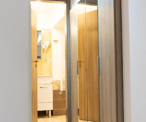 Avenue Parliament Old Town - Avenue Ξενοδοχείο Βουκουρέστι