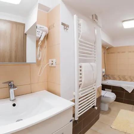 Hotel Avenue Parliament Old Town - Avenue 3*