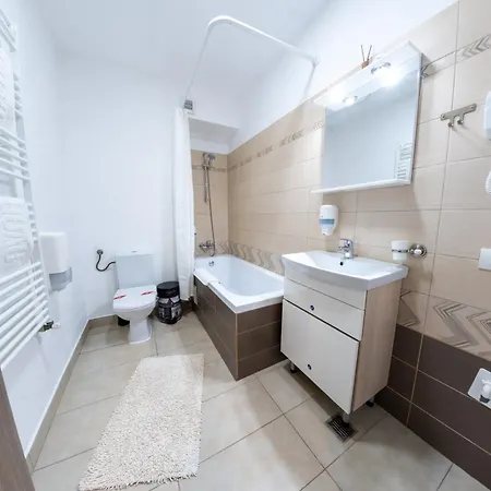 Avenue Parliament Old Town - Avenue Hotel Bucharest